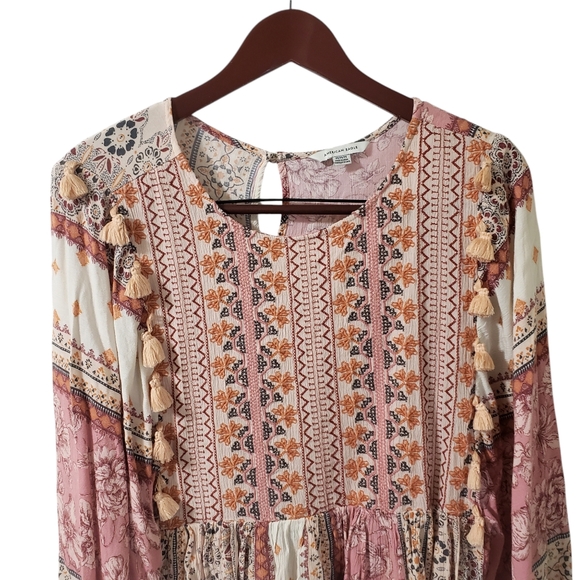SOLD-American Eagle Pink Patchwork Peasant Top Boho Embroidered Tassel Flare M - Picture 2 of 16